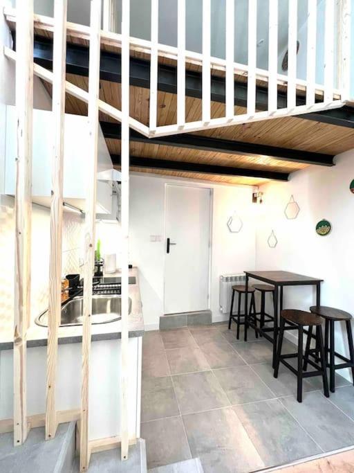 Jolie Mini Maison Lovely Tiny House Витри-сюр-Сен Экстерьер фото