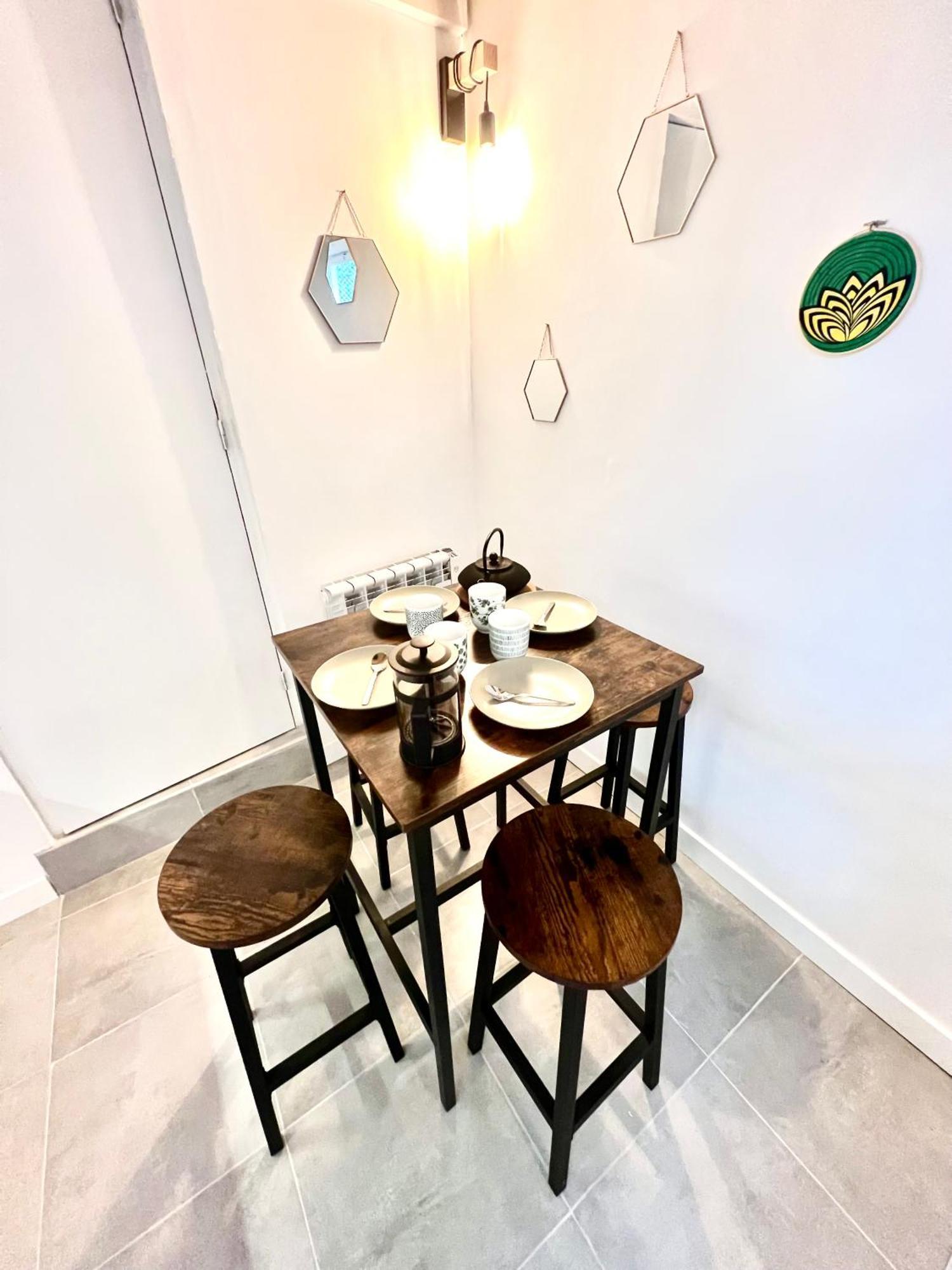 Jolie Mini Maison Lovely Tiny House Витри-сюр-Сен Экстерьер фото